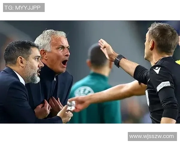 足球明星出轨丑闻曝光引发球迷热议与媒体关注